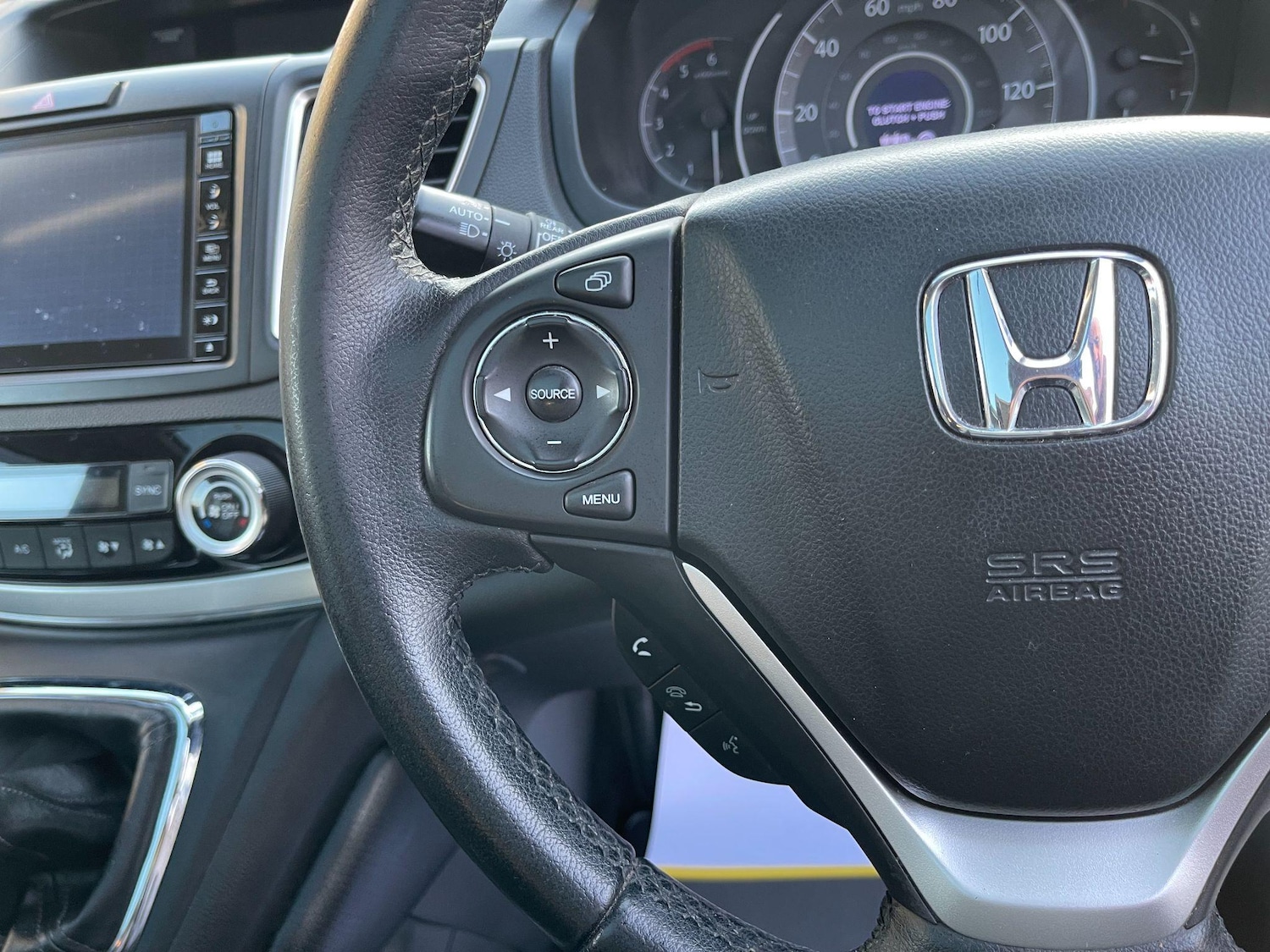 Used Honda CR-V 2016 for sale - 76597083: Photo 40