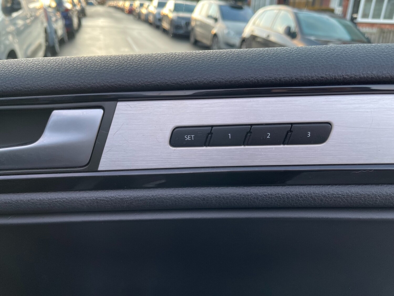 Used Volkswagen Touareg 2013 for sale - 77541703: Photo 30