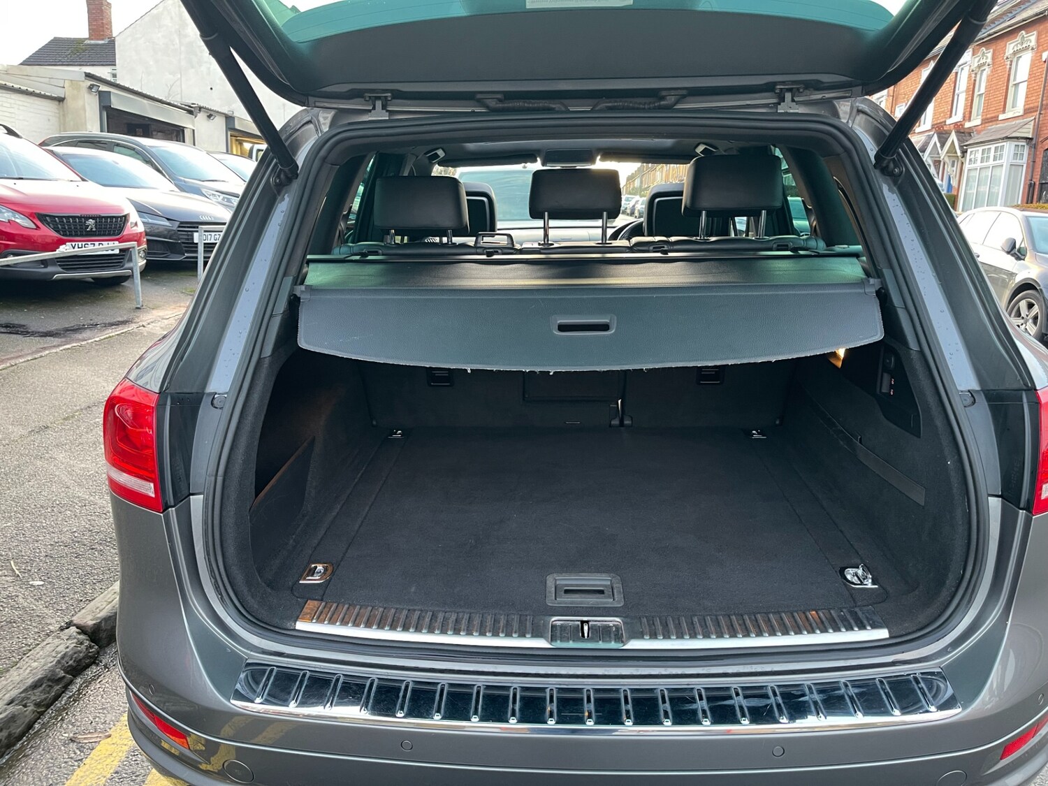 Used Volkswagen Touareg 2013 for sale - 77541703: Photo 35