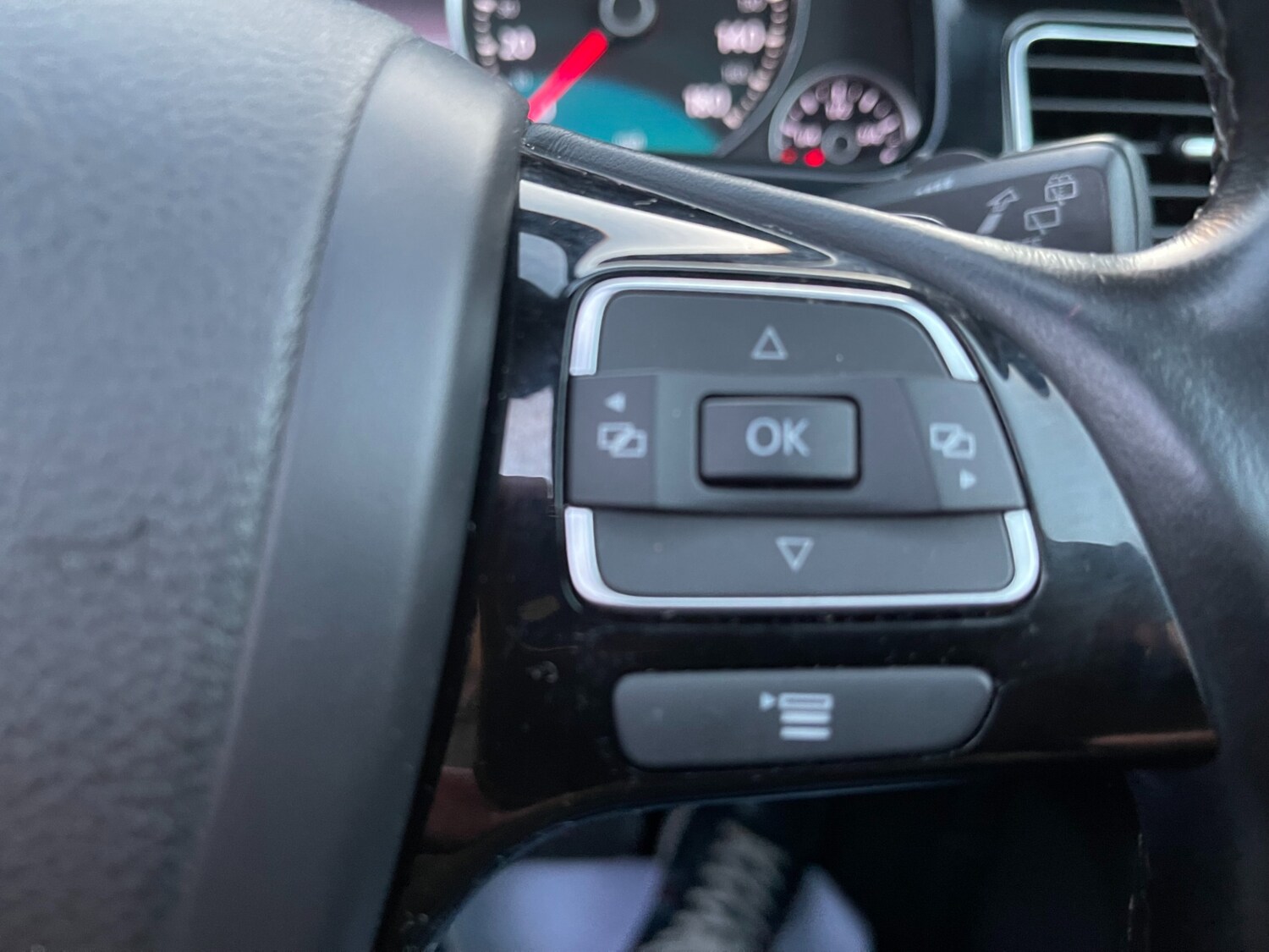 Used Volkswagen Touareg 2013 for sale - 77541703: Photo 49