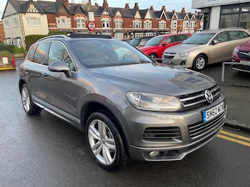 Used Volkswagen Touareg 2013 for sale - 77541703: Photo