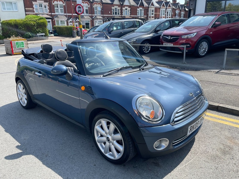 Used MINI Convertible 2009 for sale - 76706537: Photo 11