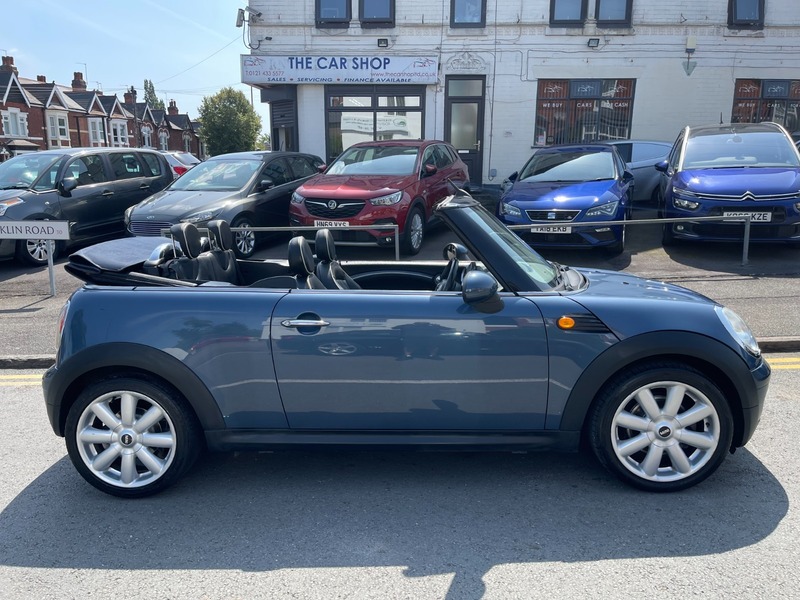 Used MINI Convertible 2009 for sale - 76706537: Photo 13