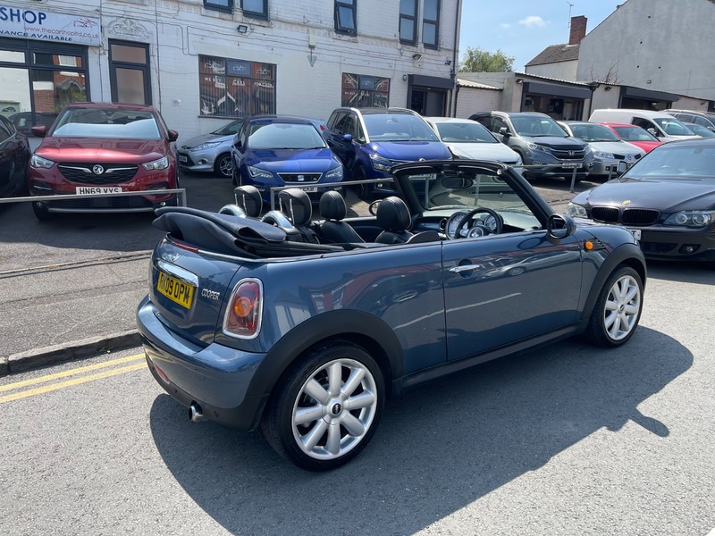 Used MINI Convertible 2009 for sale - 76706537: Photo 15