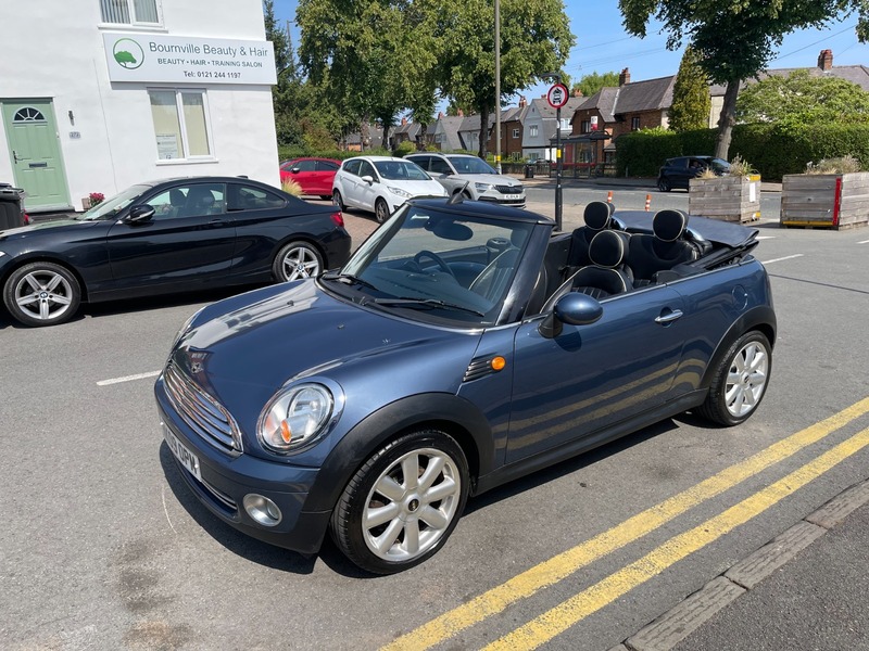 Used MINI Convertible 2009 for sale - 76706537: Photo 21