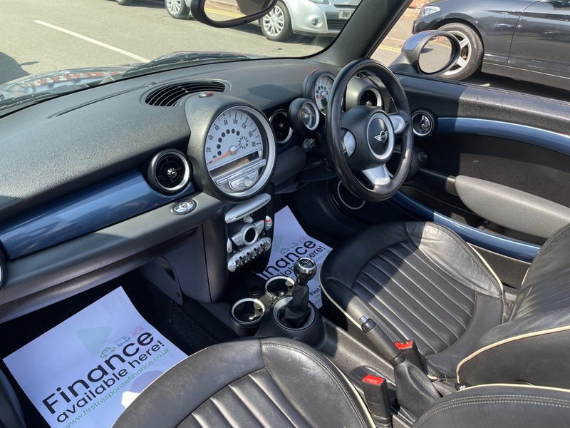 Used MINI Convertible 2009 for sale - 76706537: Photo 36