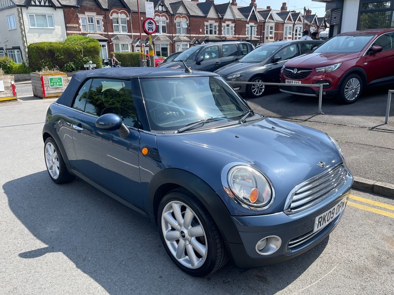 Used MINI Convertible 2009 for sale - 76706537: Photo 42