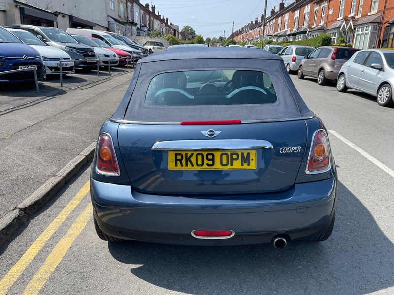 Used MINI Convertible 2009 for sale - 76706537: Photo 46