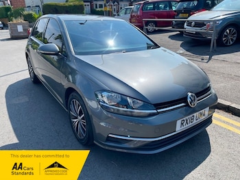 Used Volkswagen Golf 2018 for sale - 79254699: Photo