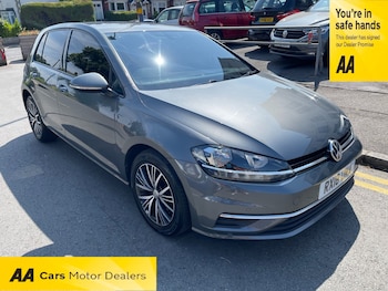 Used Volkswagen Golf 2018 for sale - 79252030: Photo