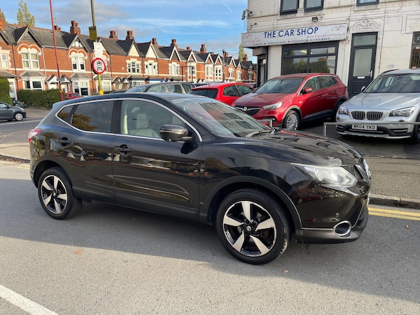 Used Nissan Qashqai 2017 for sale - 76240230: Photo 10