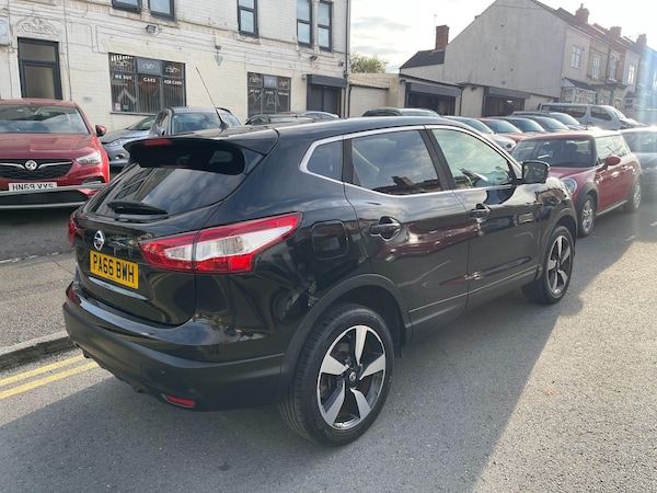 Used Nissan Qashqai 2017 for sale - 76240230: Photo 13