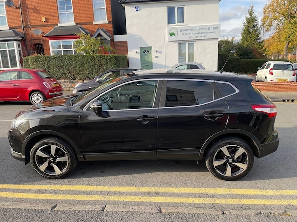 Used Nissan Qashqai 2017 for sale - 76240230: Photo 18