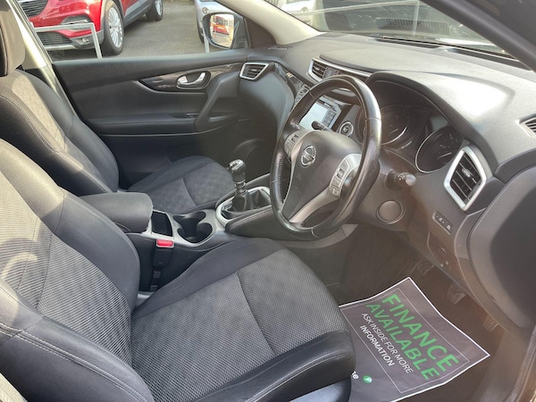 Used Nissan Qashqai 2017 for sale - 76240230: Photo 29