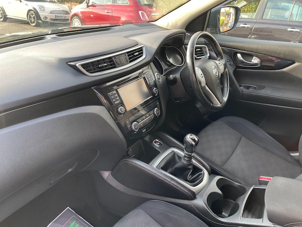Used Nissan Qashqai 2017 for sale - 76240230: Photo 35