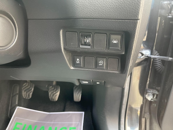 Used Nissan Qashqai 2017 for sale - 76240230: Photo 37