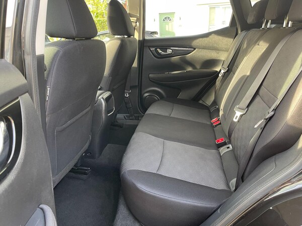 Used Nissan Qashqai 2017 for sale - 76240230: Photo 40