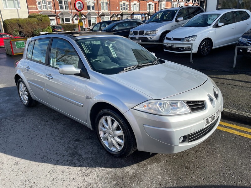 Used Renault Megane 2006 for sale - 76863658: Photo 2