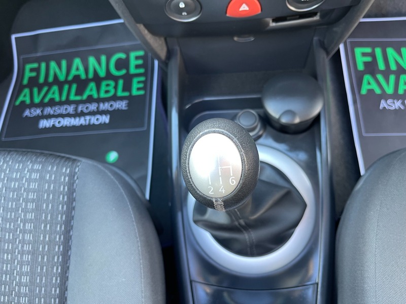 Used Renault Megane 2006 for sale - 76863658: Photo 29