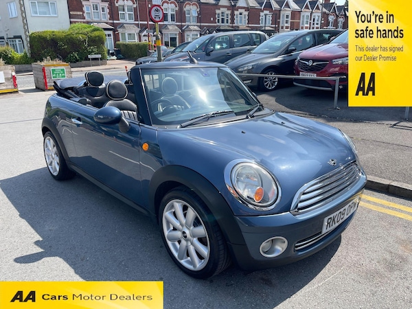 Used MINI Convertible 2009 for sale - 75507289: Photo 1