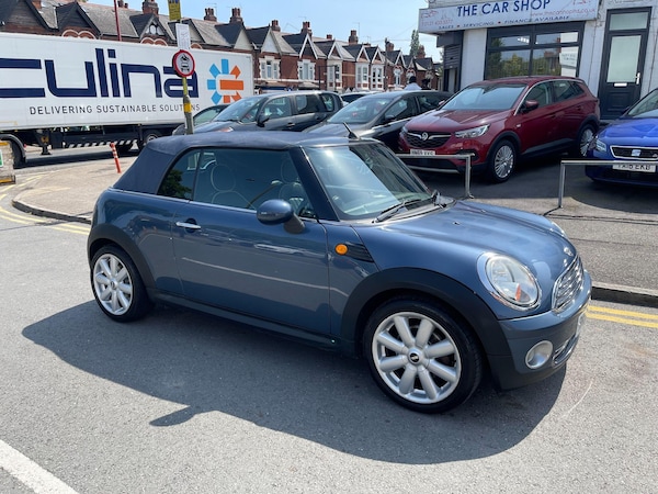 Used MINI Convertible 2009 for sale - 75507289: Photo 23
