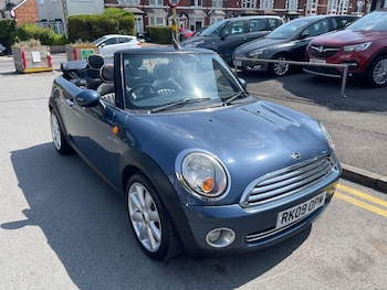 Used MINI Convertible 2009 for sale - 75507289: Photo