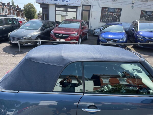 Used MINI Convertible 2009 for sale - 75507289: Photo 51
