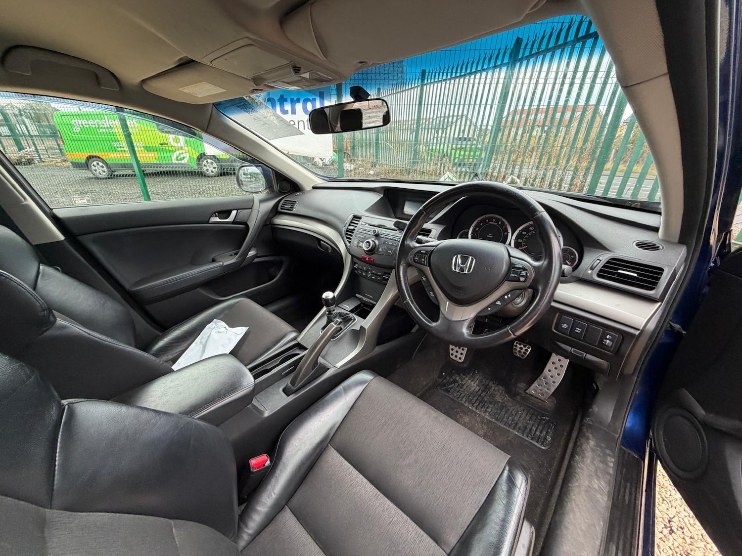 Used Honda Accord 2009 for sale - 76682518: Photo 5