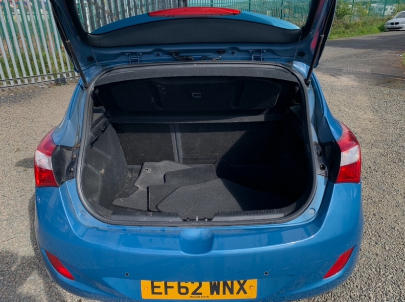 Used Hyundai i30 2012 for sale - 76393459: Photo 6