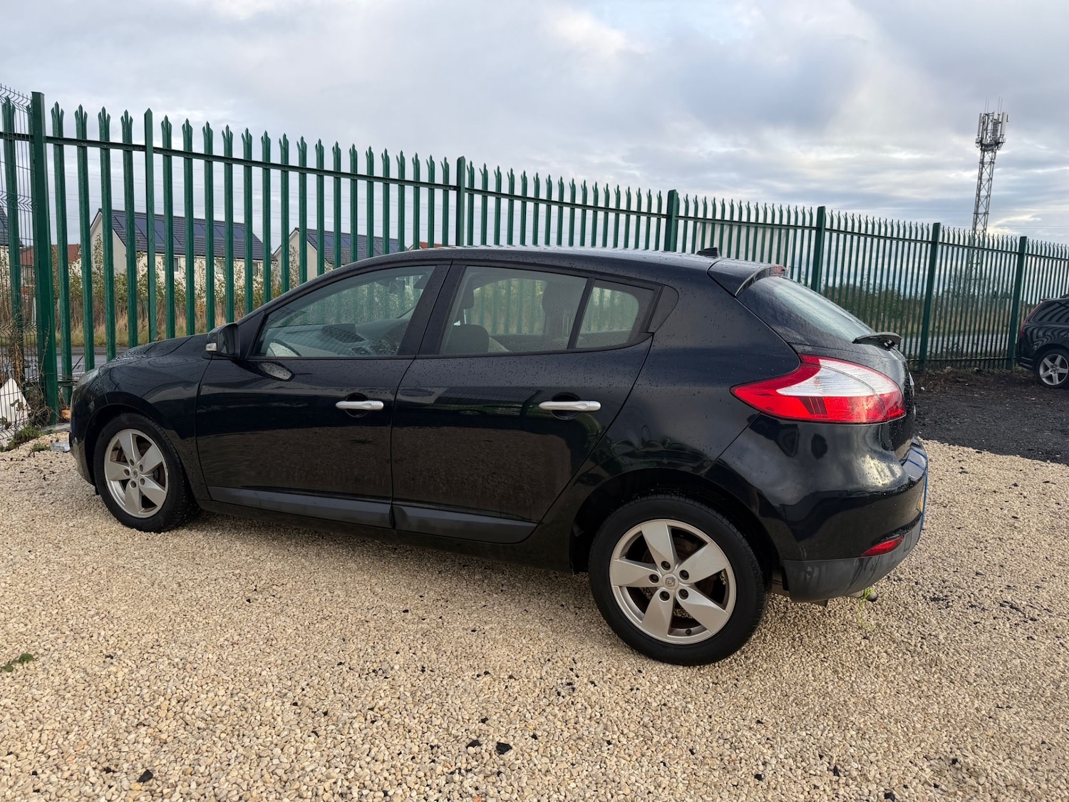 Used Renault Megane 2011 for sale - 76720383: Photo 3