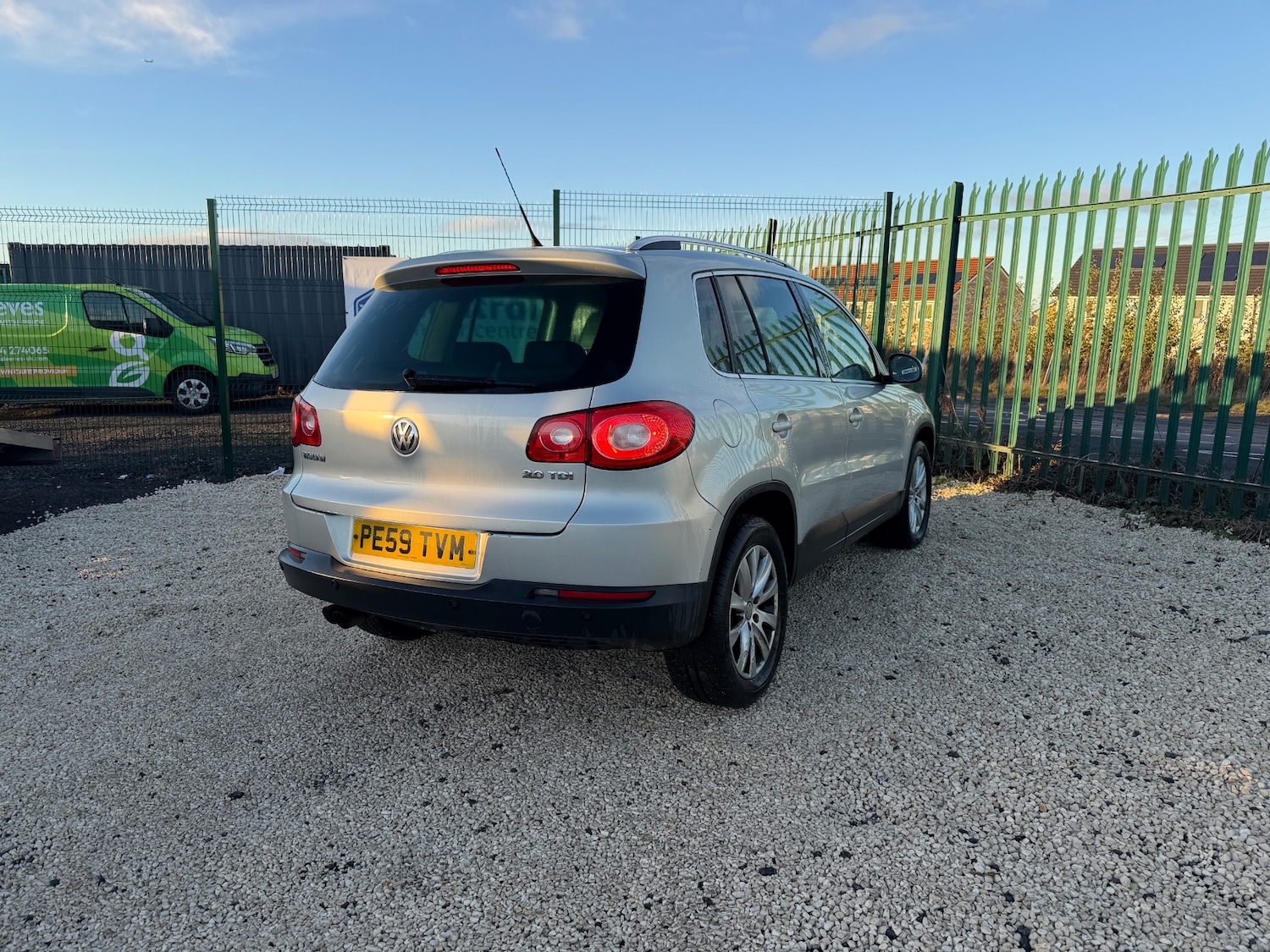 Used Volkswagen Tiguan 2009 for sale - 76664615: Photo 4