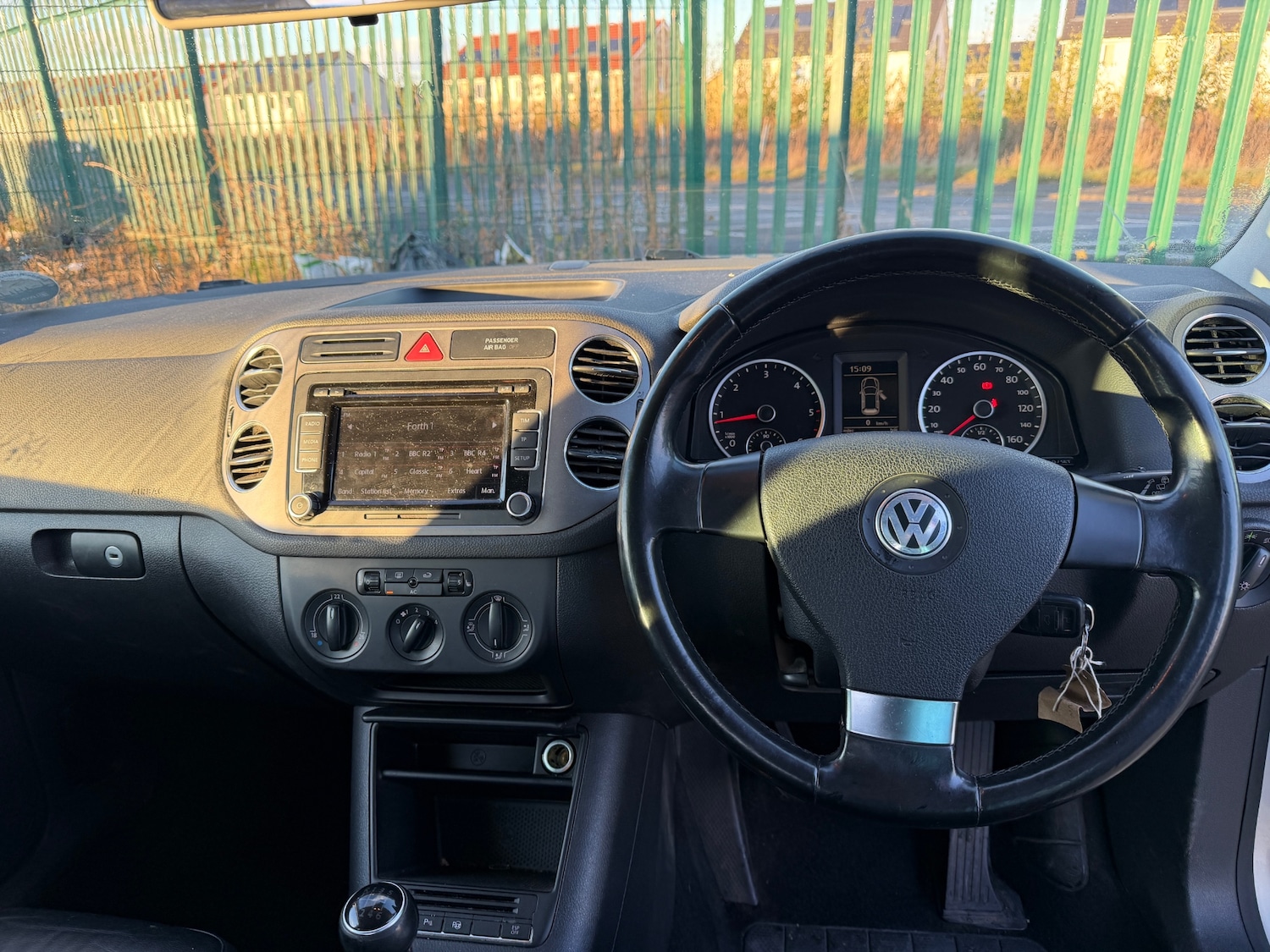 Used Volkswagen Tiguan 2009 for sale - 76664615: Photo 8