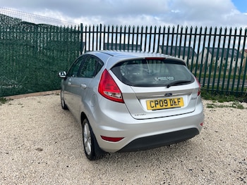 Used Ford Fiesta 2009 for sale - 78324517: Photo