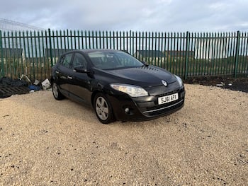 Used Renault Megane 2011 for sale - 79845488: Photo