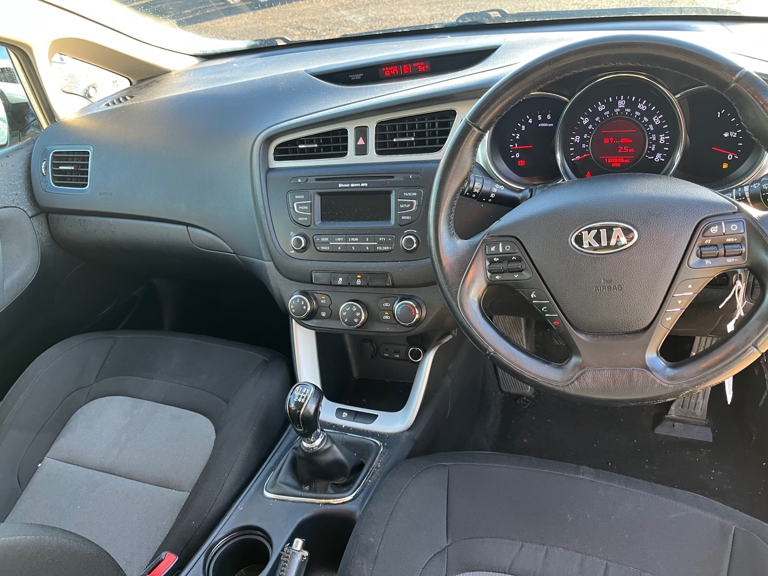 Used Kia Ceed 2013 for sale - 77195534: Photo 8