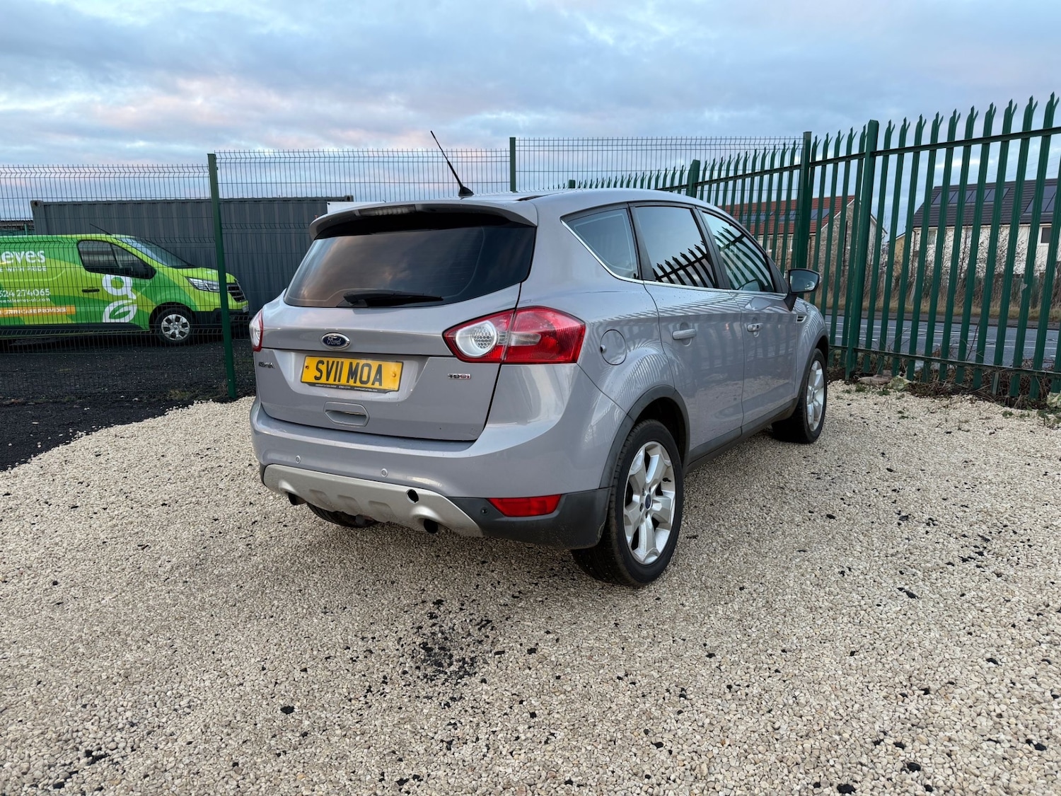 Used Ford Kuga 2011 for sale - 77240353: Photo 4