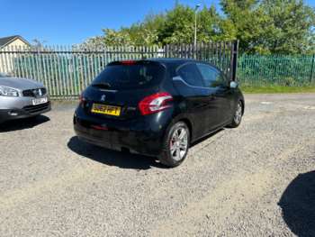 Used Peugeot 208 2013 for sale - 74672385: Photo