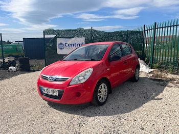 Used Hyundai i20 2010 for sale - 79257912: Photo