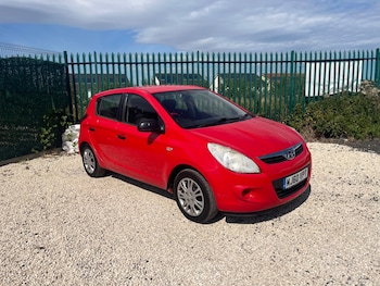 Used Hyundai i20 2010 for sale - 79257912: Photo