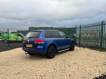 Used Volkswagen Touareg 2004 for sale - 77318575: Photo