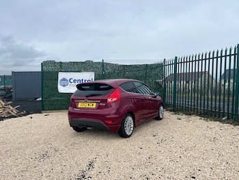 Used Ford Fiesta 2012 for sale - 77662720: Photo