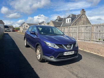 Used Nissan Qashqai 2014 for sale - 79353418: Photo