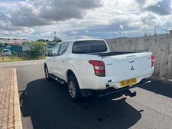 Used Mitsubishi L200 2015 for sale - 79353425: Photo