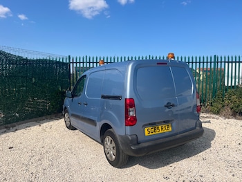 Used Peugeot Partner 2015 for sale - 79257746: Photo