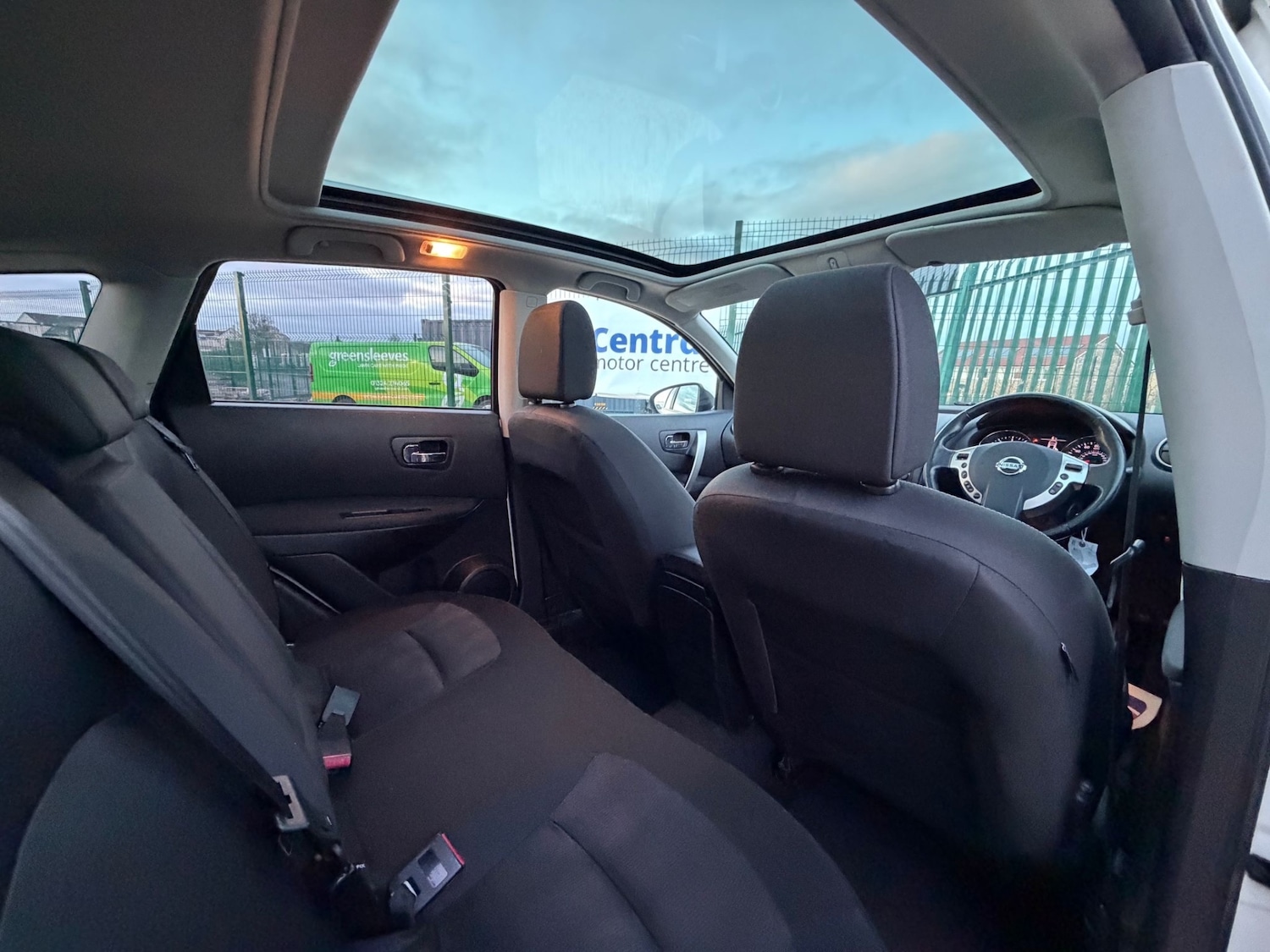 Used Nissan Qashqai 2011 for sale - 77235994: Photo 6