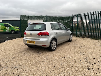 Used Volkswagen Golf 2011 for sale - 77801925: Photo