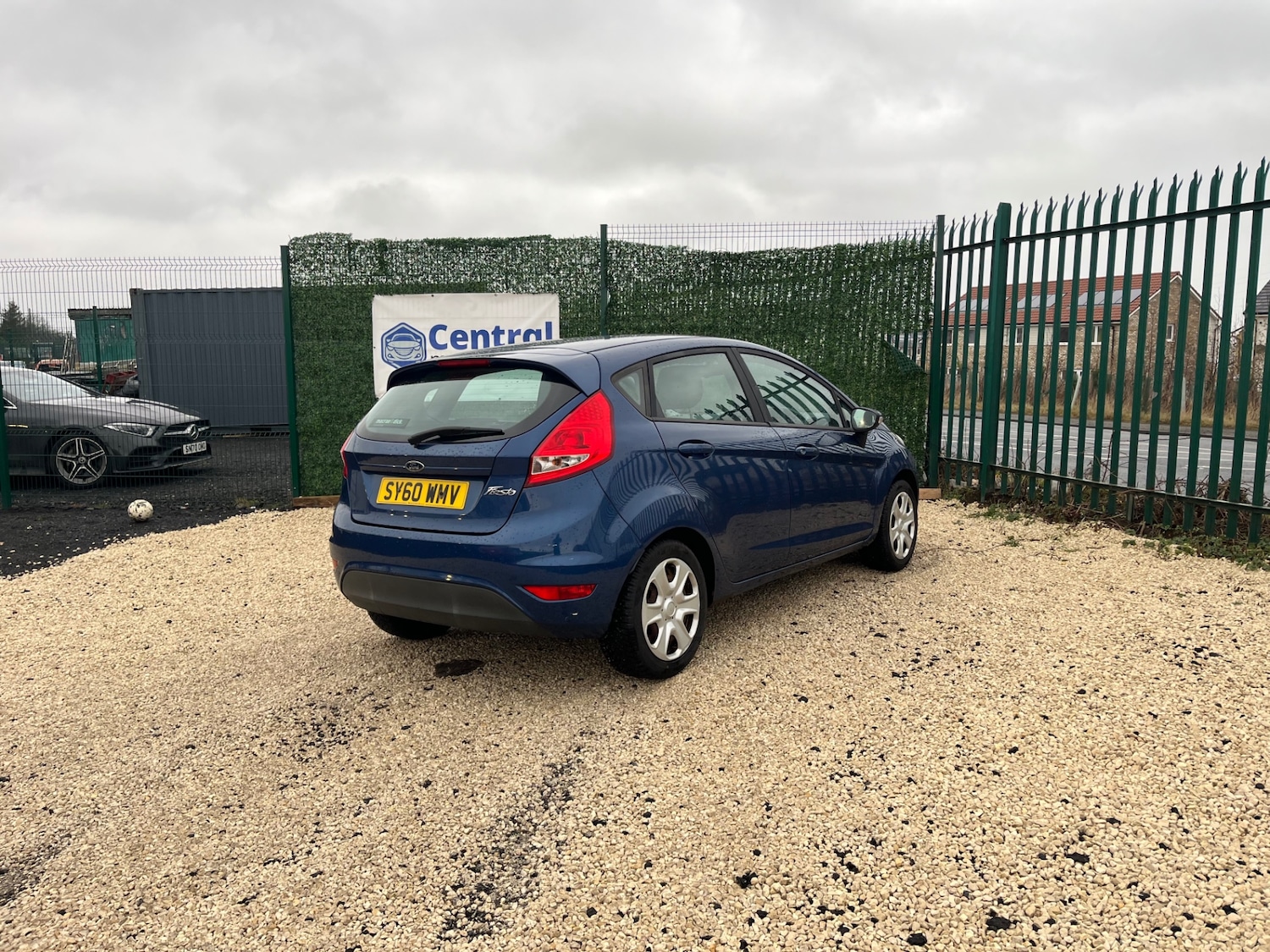 Used Ford Fiesta 2010 for sale - 77502909: Photo 3