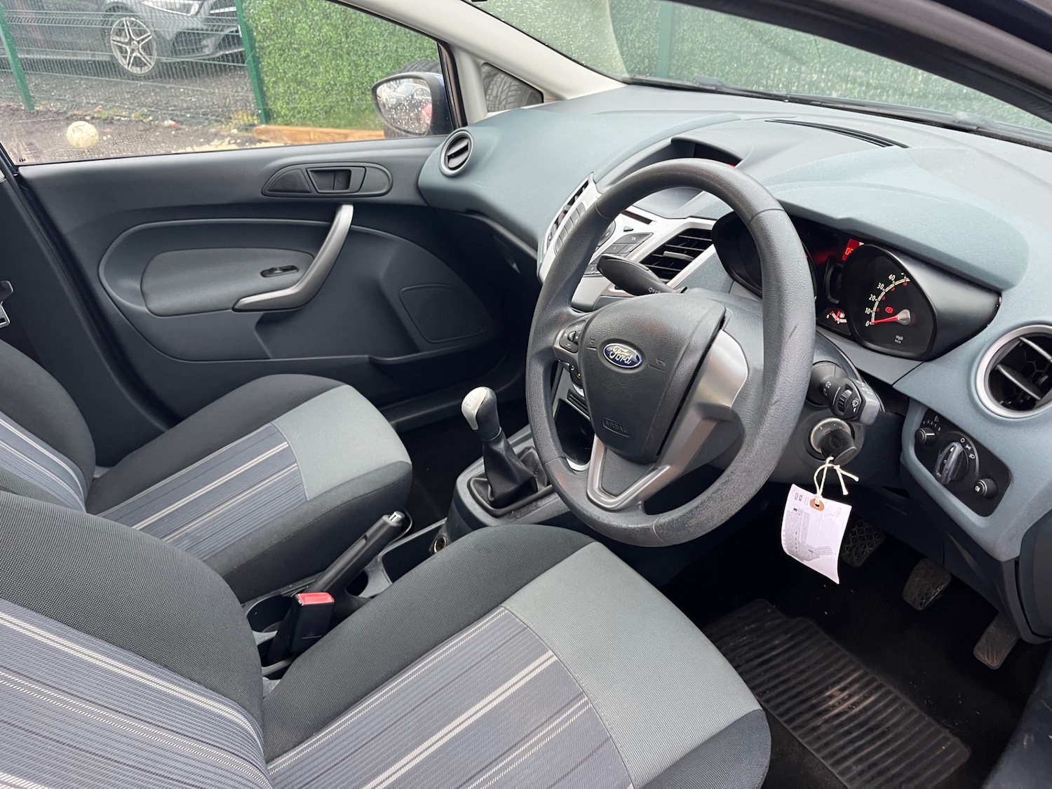 Used Ford Fiesta 2010 for sale - 77502909: Photo 5