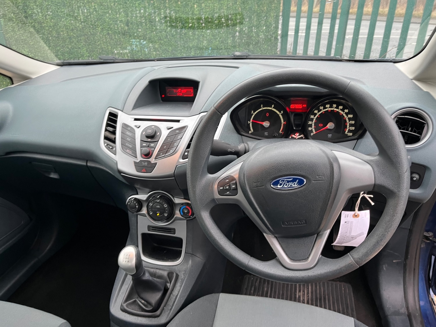 Used Ford Fiesta 2010 for sale - 77502909: Photo 6