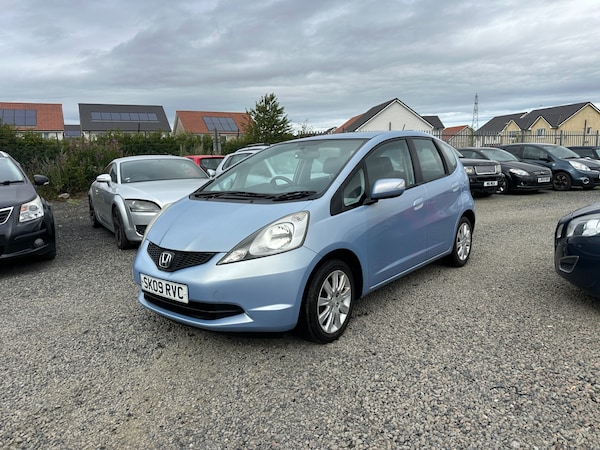 Used Honda Jazz 2009 for sale - 75421517: Photo 2